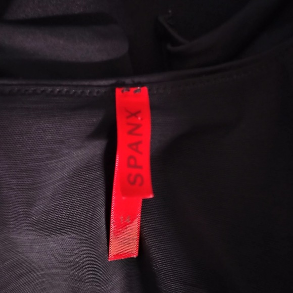 Spanx One Piece Ruffle Swim Dress Black Slimming Shaping Swimsuit Size 14 - Picture 4 of 5